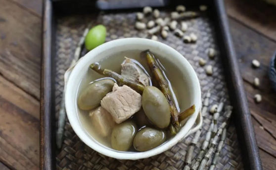 应对“奥秘克戎”,广州八院推荐这些药膳方→(图4) 76.png