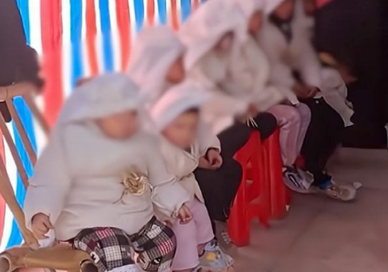 江西夫妻洗“鸳鸯浴”意外身亡,8个孩子成孤儿:他们不值得可怜!(图5) 88.png